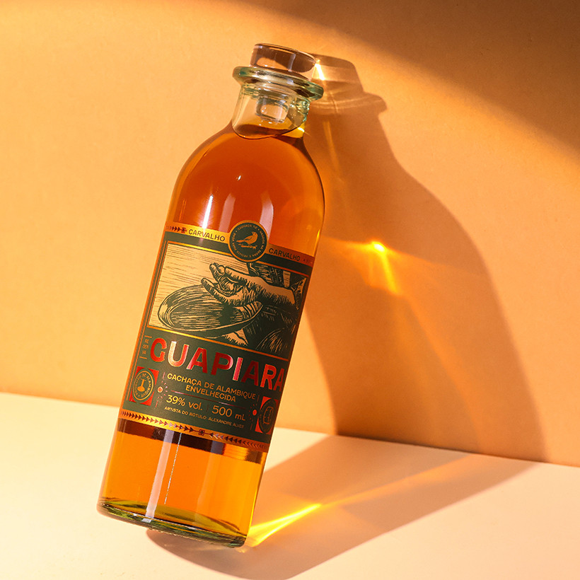 Cachaça Tiê Guapiara